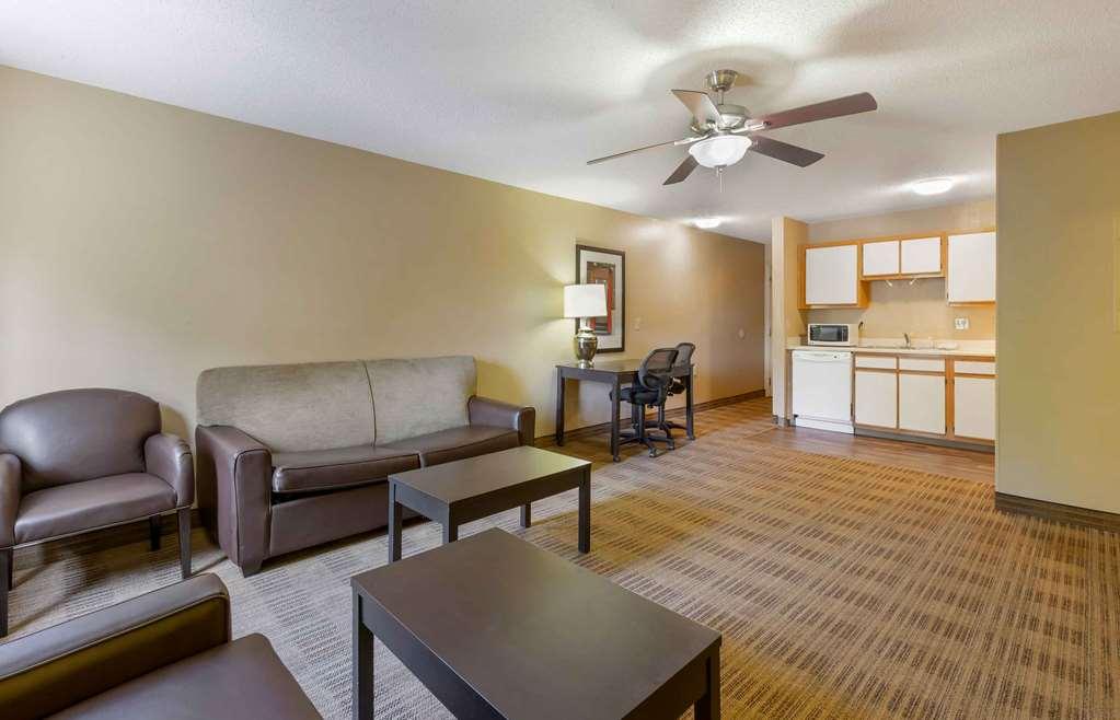 Extended Stay America Suites - Raleigh - Cary - Harrison Ave Rom bilde