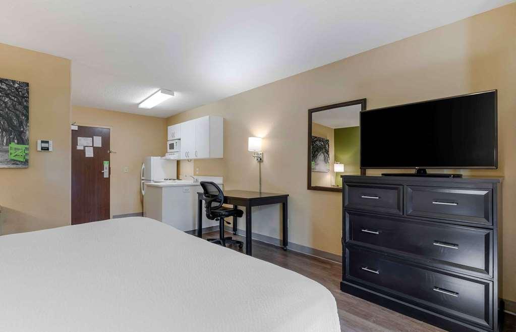 Extended Stay America Suites - Raleigh - Cary - Harrison Ave Rom bilde