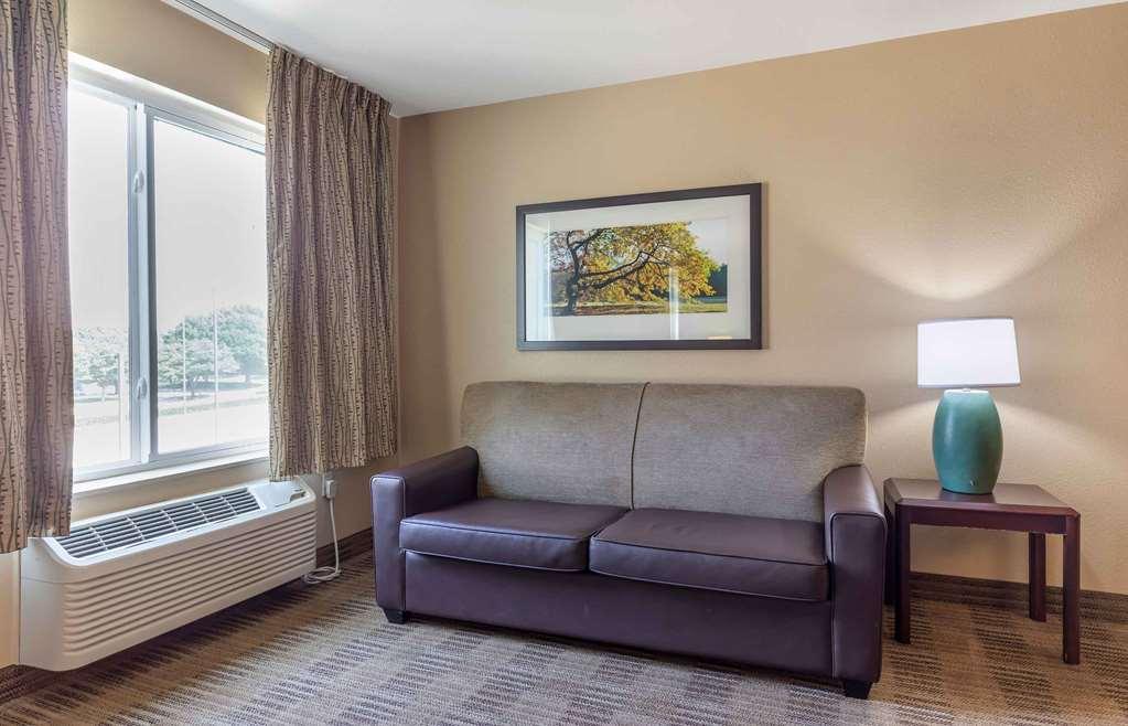 Extended Stay America Suites - Raleigh - Cary - Harrison Ave Rom bilde