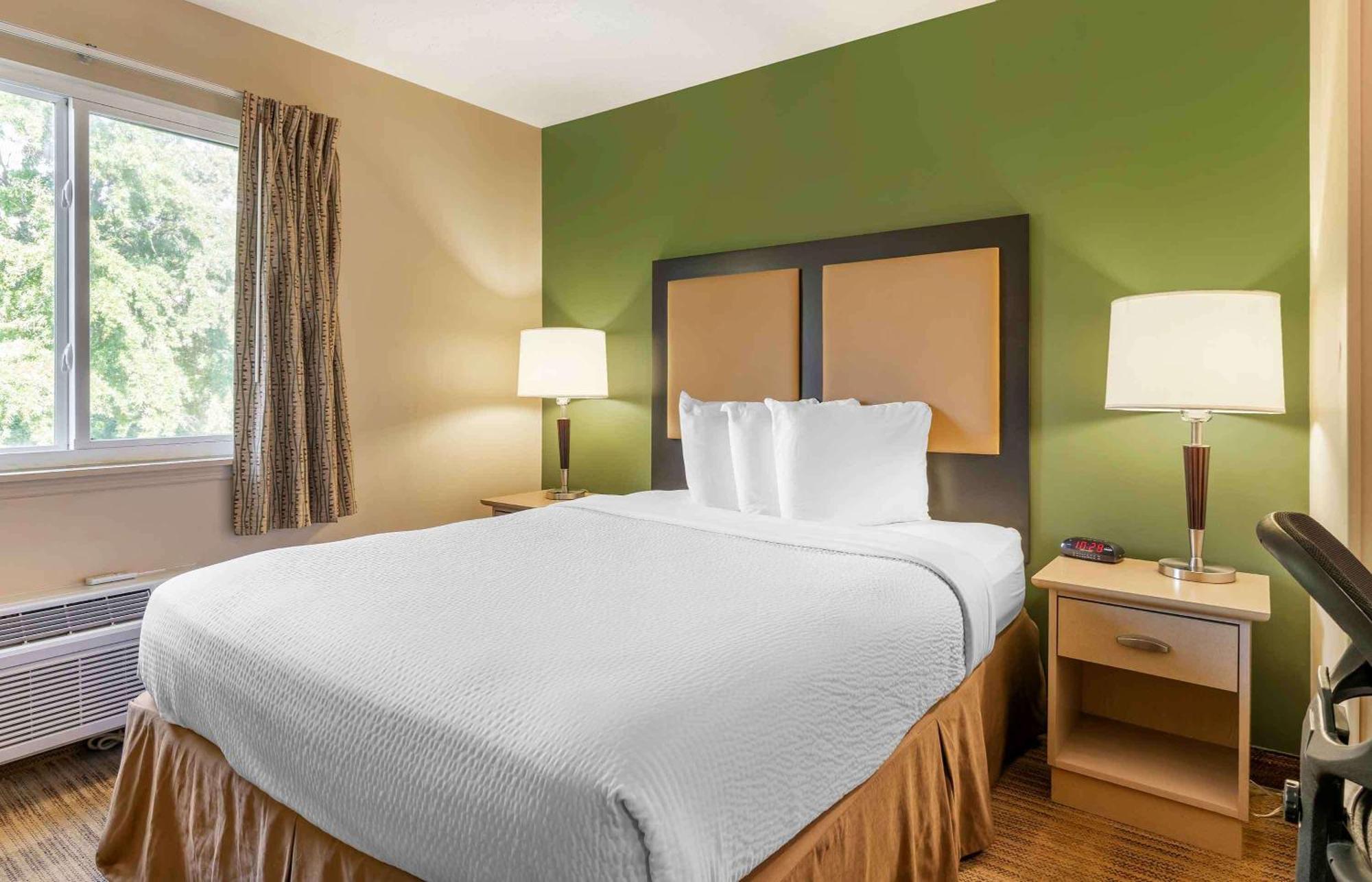 Extended Stay America Suites - Raleigh - Cary - Harrison Ave Eksteriør bilde