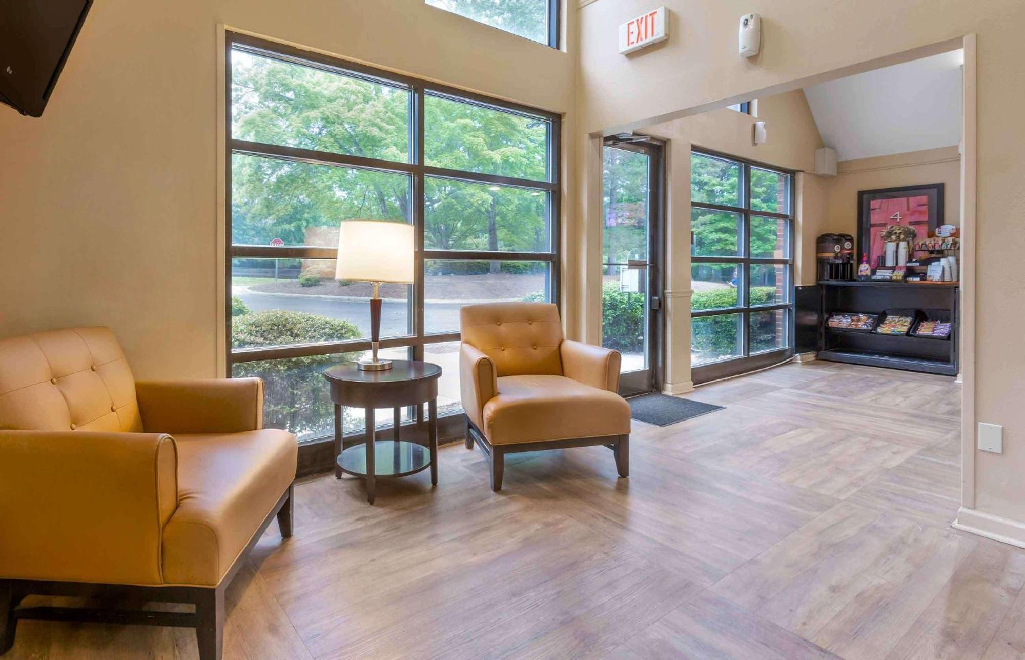 Extended Stay America Suites - Raleigh - Cary - Harrison Ave Eksteriør bilde