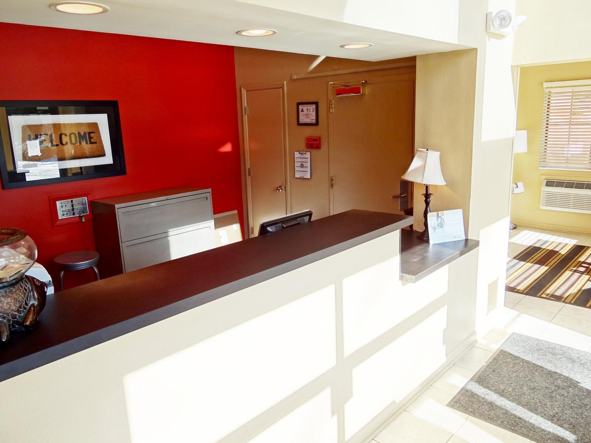 Extended Stay America Suites - Raleigh - Cary - Harrison Ave Eksteriør bilde