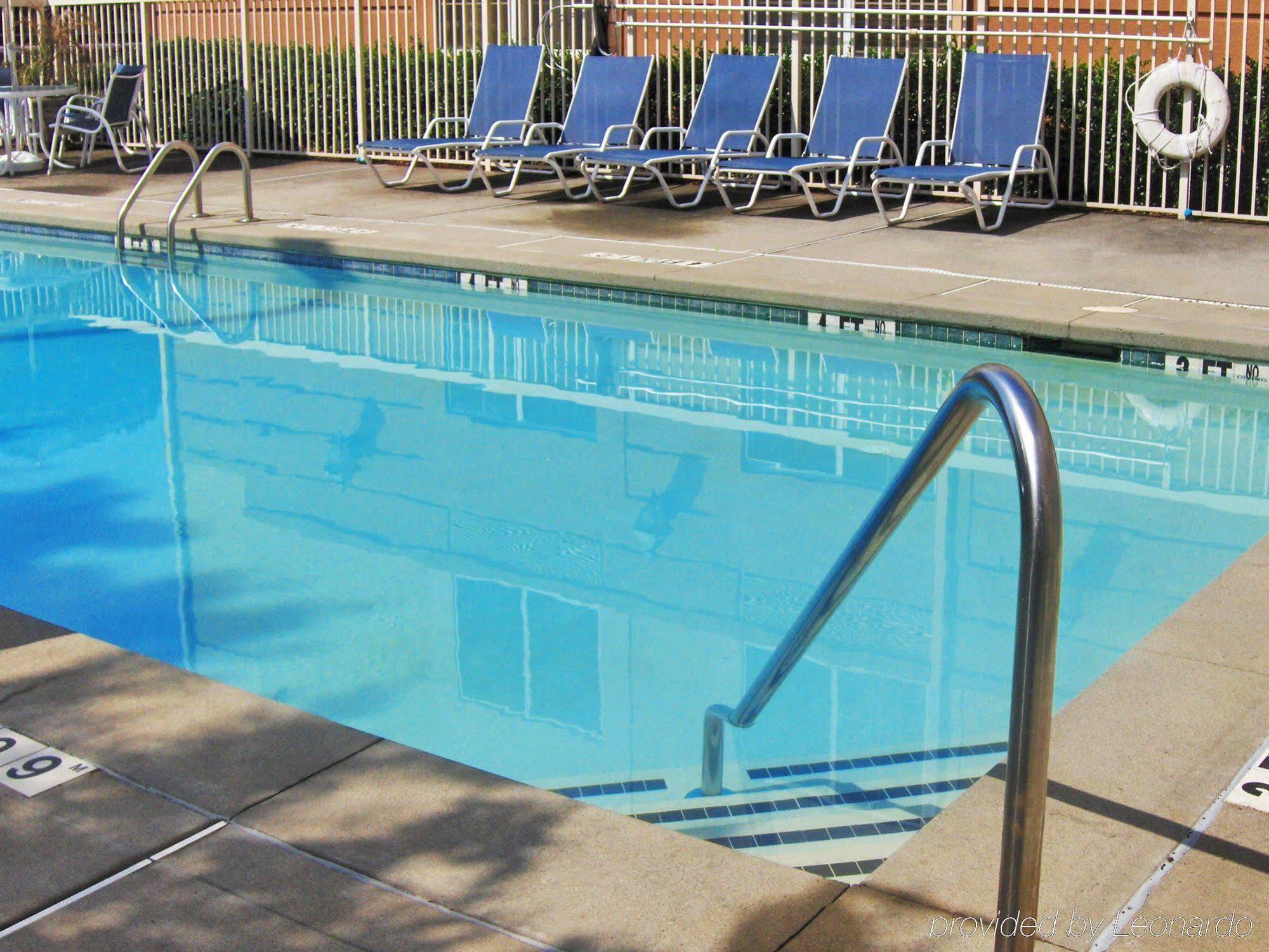 Extended Stay America Suites - Raleigh - Cary - Harrison Ave Eksteriør bilde